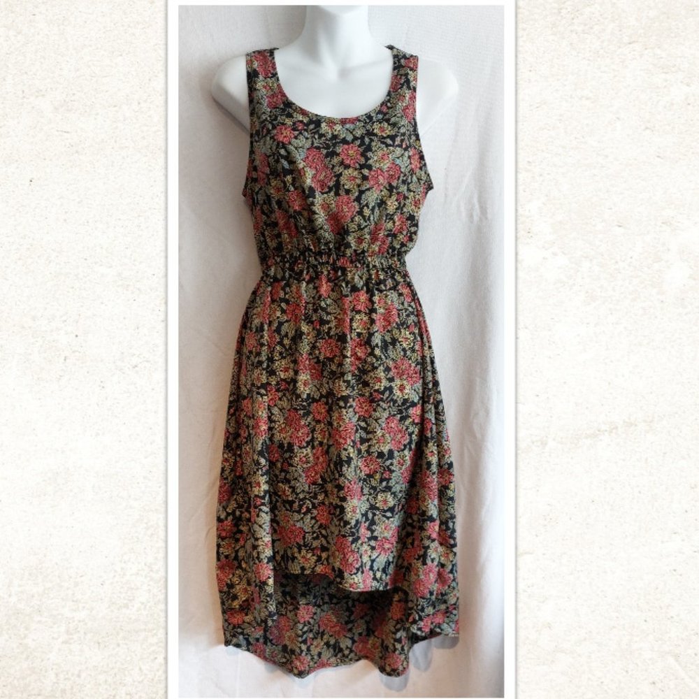 Women's "Audrey" Hi-low Dress size large